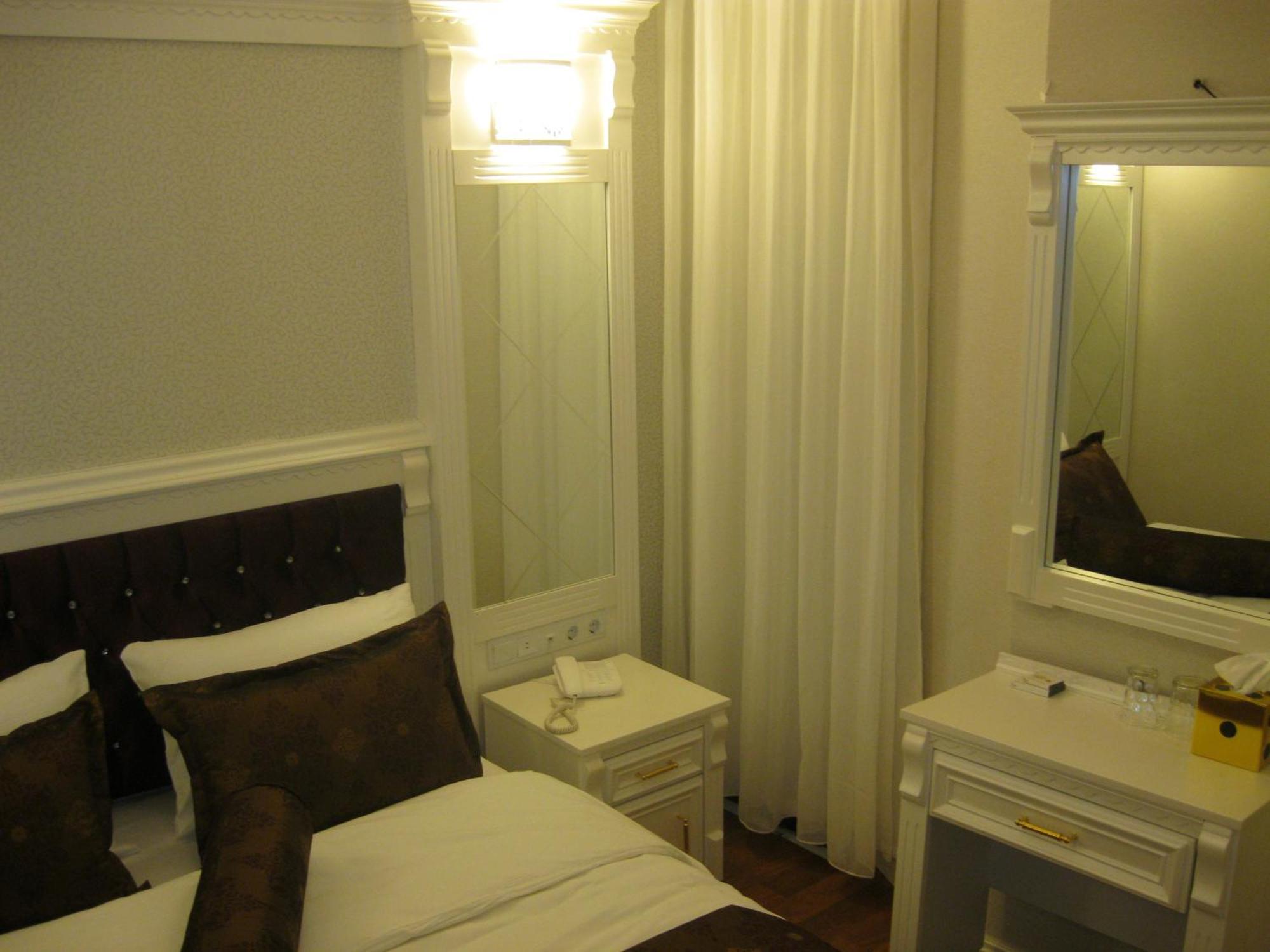 Hotel Coliseum Istanbul Værelse billede